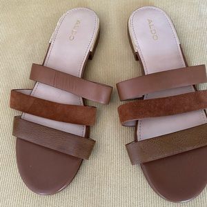 Women’s slip on sandals